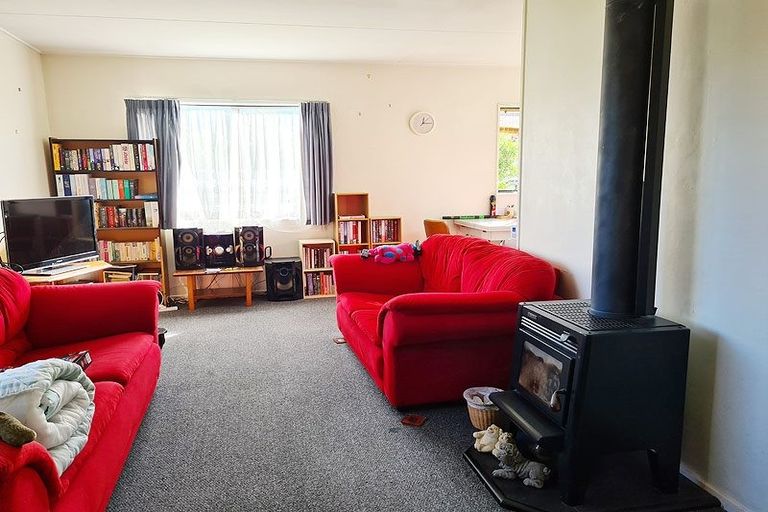 Photo of property in 31 Bethune Street, Featherston, 5710