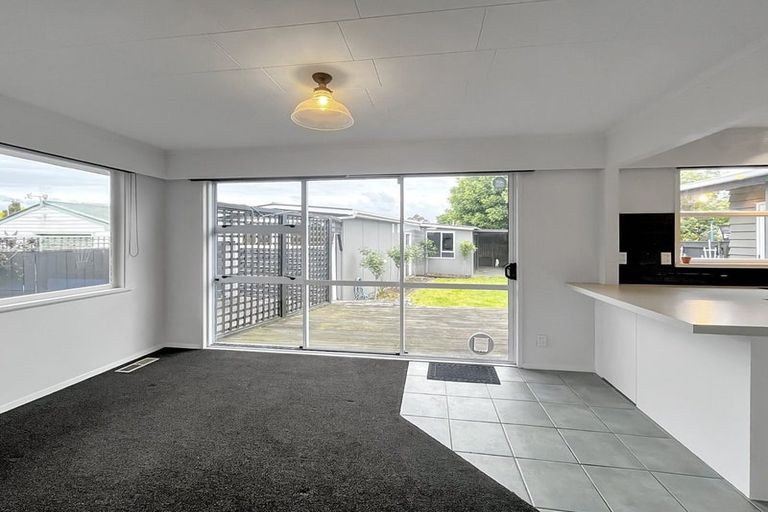 Photo of property in 30 Slacks Road, Awapuni, Palmerston North, 4412