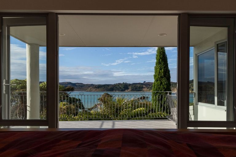 Photo of property in 106g Greenslade Road, Raglan, 3295