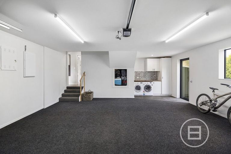 Photo of property in 45 Peregrine Falcon Road, Mount Creighton, Queenstown, 9371