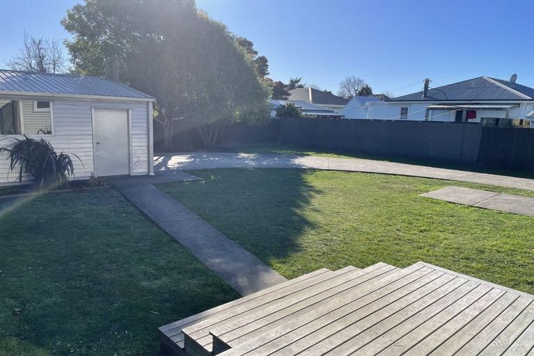 Photo of property in 37 Blighs Road, Strowan, Christchurch, 8052