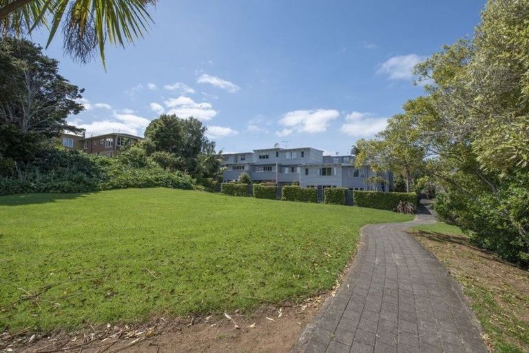 Photo of property in Habitat Apartments, 5/31 Byron Avenue, Takapuna, Auckland, 0622