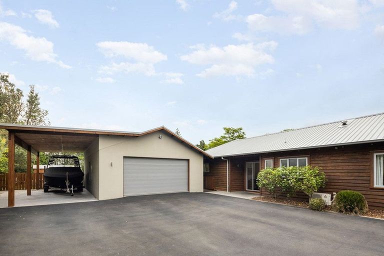 Photo of property in 150 Athlone Drive, Cambridge, 3434