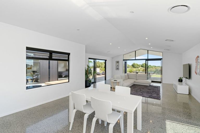 Photo of property in 18 Oriwa Lane, Levin, 5571