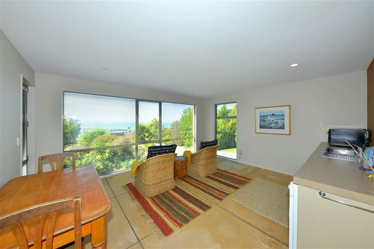 Photo of property in 5 Gardenhill Lane, Redcliffs, Christchurch, 8081