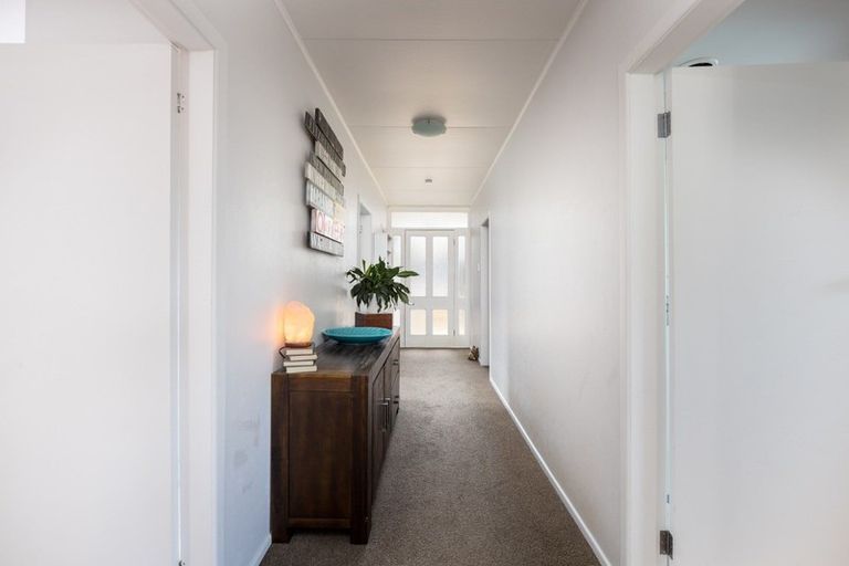 Photo of property in 39 Essex Street, Vogeltown, New Plymouth, 4310