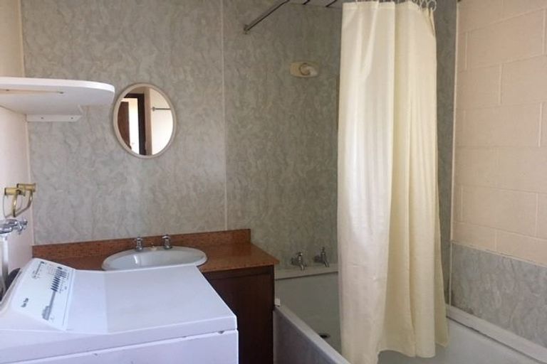 Photo of property in 1/555 Hillside Road, Caversham, Dunedin, 9012