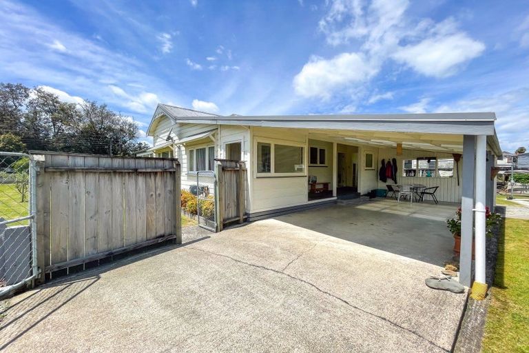 Photo of property in 10 Carroll Street, Te Kuiti, 3910