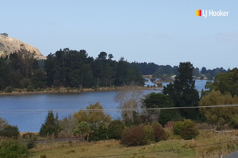 Photo of property in 11 Seddon Street, Waikouaiti, 9510