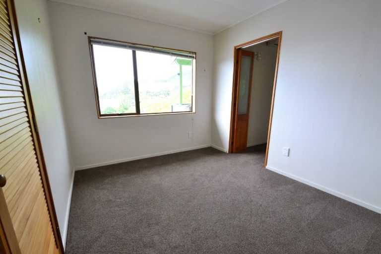 Photo of property in 19 Paremata Street, Atawhai, Nelson, 7010