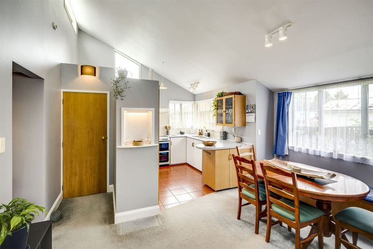 Photo of property in 1b Sidey Place, Marewa, Napier, 4110