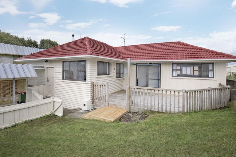 Photo of property in 1/66 Hillcrest Road, Papatoetoe, Auckland, 2025