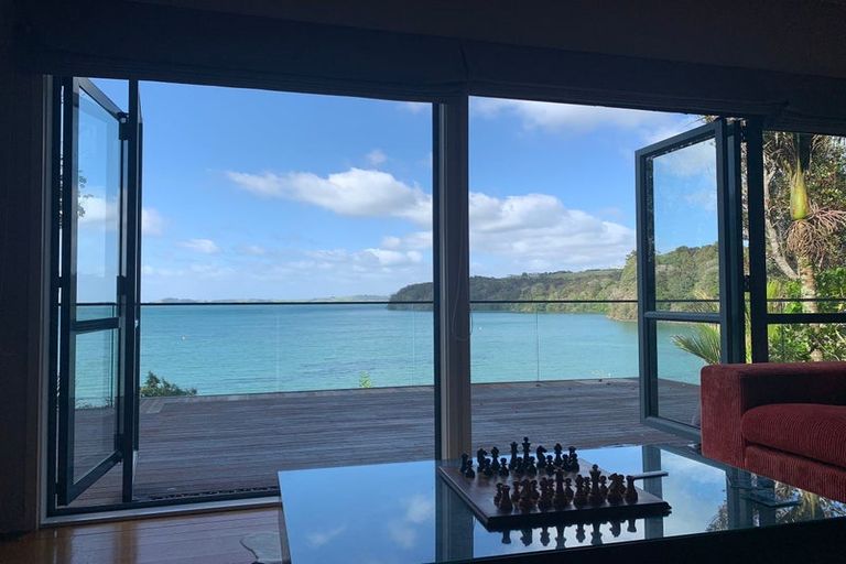 Photo of property in 12 Clinton Road, Tawharanui Peninsula, Warkworth, 0986