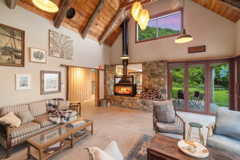 Photo of property in 2771 State Highway 1, Waipapa Bay, Kaikoura, 7371