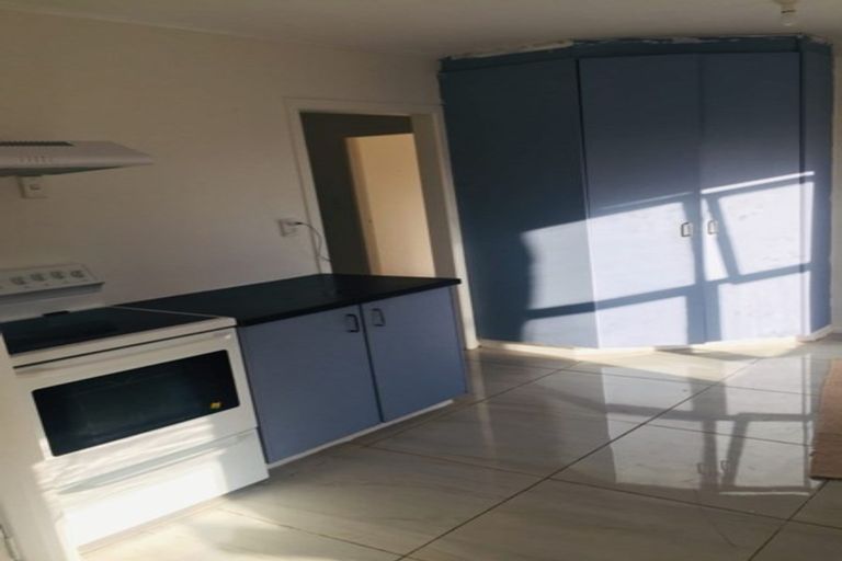 Photo of property in 1/11 Station Road, Takanini, 2112