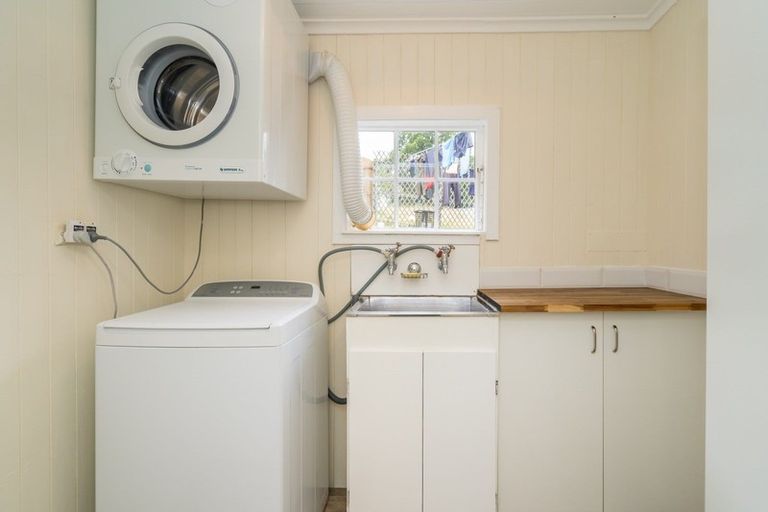 Photo of property in 42 Parsonage Road, Lawrence, 9532