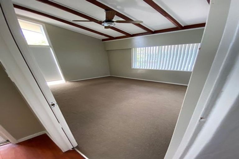 Photo of property in 199 Hobsonville Road, Hobsonville, Auckland, 0618