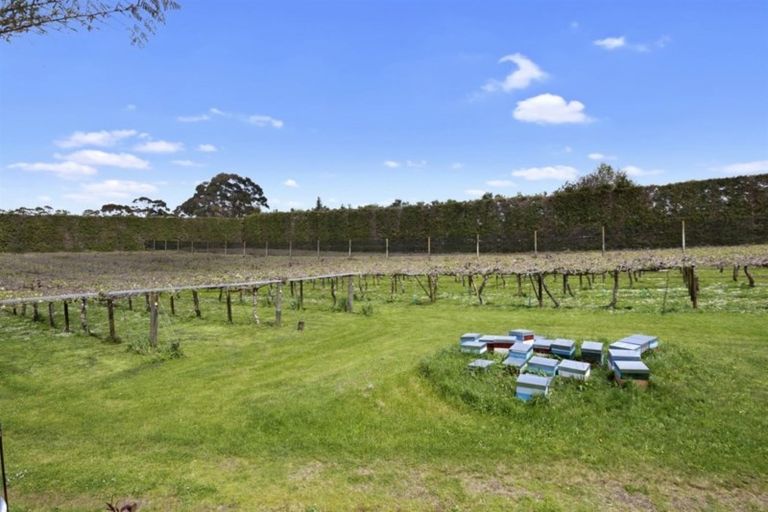 Photo of property in 28 Lindemann Road, Katikati, 3170