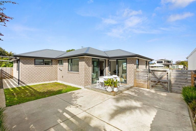 Photo of property in 13a Dickson Road, Papamoa Beach, Papamoa, 3118