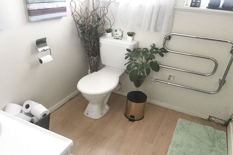 Photo of property in 42 Bowater Place, Manurewa, Auckland, 2102