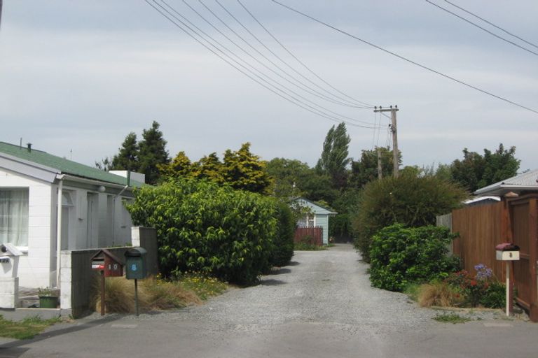 Photo of property in 8 Mcfaddens Road, St Albans, Christchurch, 8052