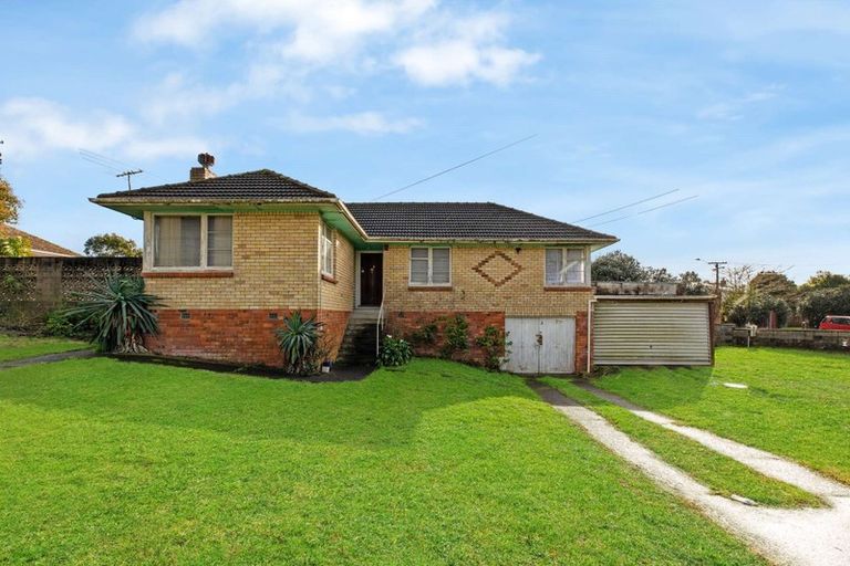 Photo of property in 2 Browning Street, Manurewa East, Auckland, 2102