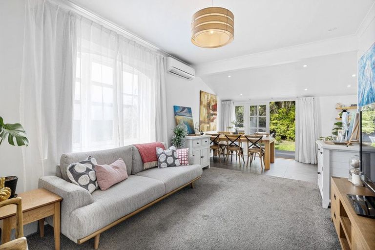 Photo of property in 12 Mays Road, St Albans, Christchurch, 8052