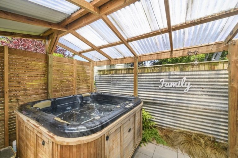 Photo of property in 63 High Street, Marton, 4710