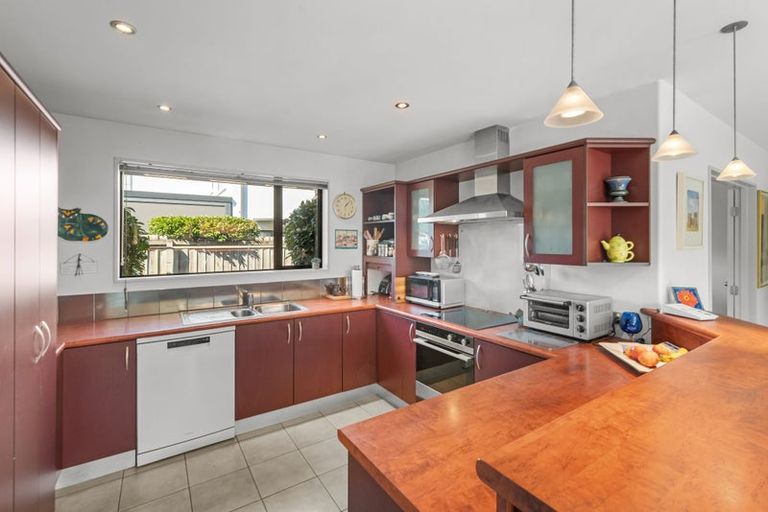 Photo of property in 21 Richard Seddon Drive, Northwood, Christchurch, 8051