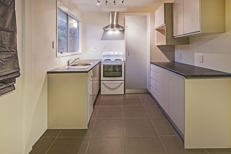 Photo of property in 1/48 Archmillen Avenue, Pakuranga Heights, Auckland, 2010