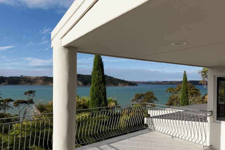 Photo of property in 106g Greenslade Road, Raglan, 3295