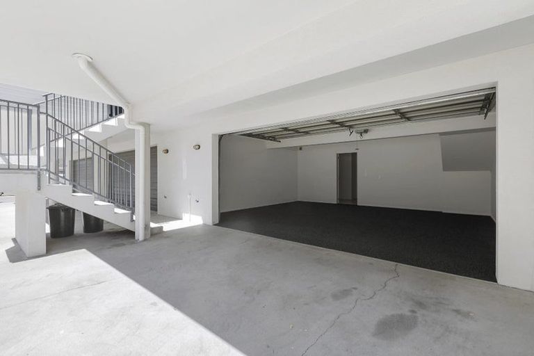 Photo of property in 40c Miro Street, Mount Maunganui, 3116
