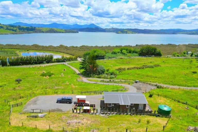 Photo of property in 392 Oue-rawene Road, Rawene, Kaikohe, 0473