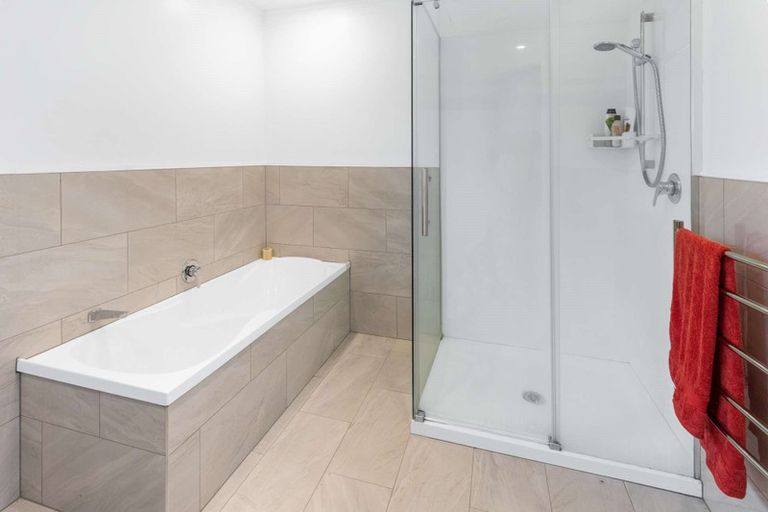 Photo of property in 15 Elmslie Place, Owhata, Rotorua, 3010