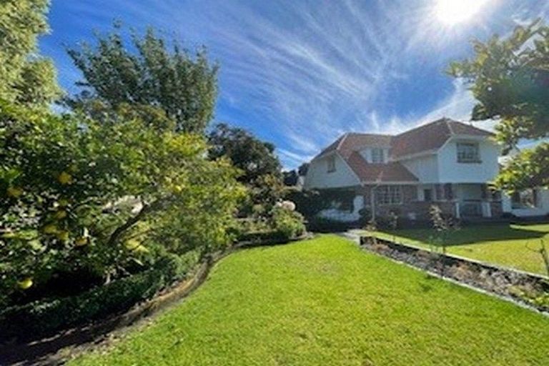 Photo of property in 84 Parkes Avenue, Saint Johns Hill, Whanganui, 4501