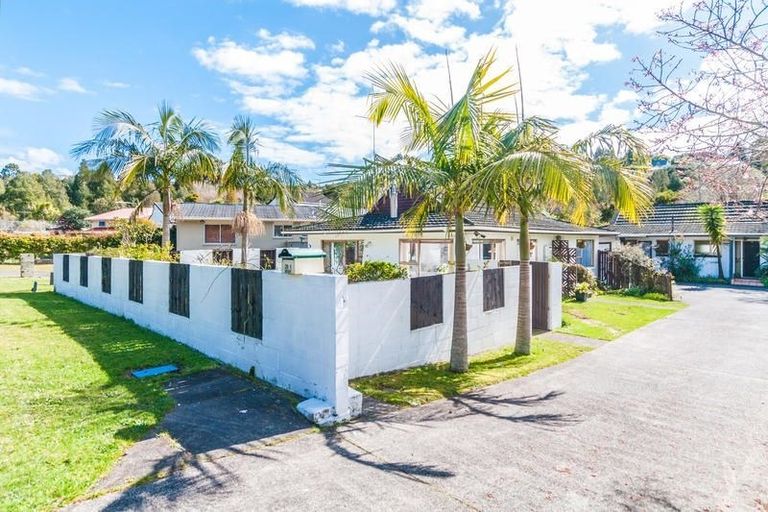 Photo of property in 1/29 Awaruku Road, Torbay, Auckland, 0630