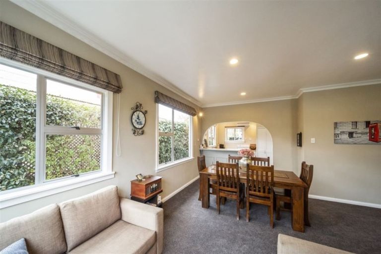 Photo of property in 14 Disraeli Street, Hawera, 4610