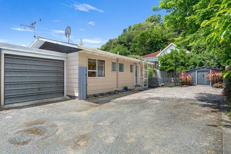 Photo of property in 2/165 Tahunanui Drive, Tahunanui, Nelson, 7011