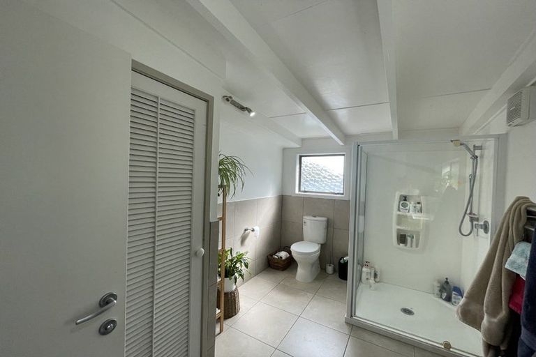 Photo of property in 149 Glenmore Street, Kelburn, Wellington, 6012