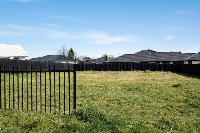 Photo of property in 5 Petre Lane, East Taieri, 9024