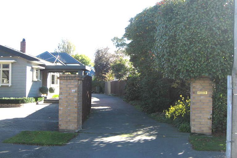 Photo of property in 2/6 Galway Avenue, Bryndwr, Christchurch, 8052