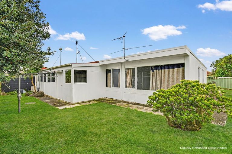 Photo of property in 3/11 Overton Road, Papatoetoe, Auckland, 2025