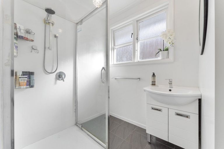 Photo of property in 101c Frankley Road, Frankleigh Park, New Plymouth, 4310