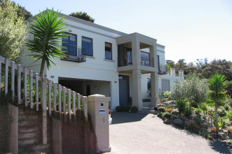 Photo of property in 20 Glenreagh Place, Torbay, Auckland, 0630