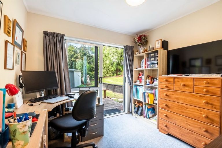 Photo of property in 83 Langana Avenue, Browns Bay, Auckland, 0630