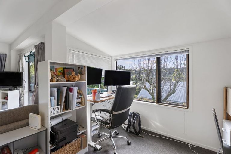 Photo of property in 63 Pemberton Avenue, Bayview, Auckland, 0629