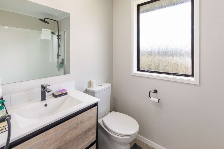 Photo of property in 41 Sunline Place, Ngongotaha, Rotorua, 3010