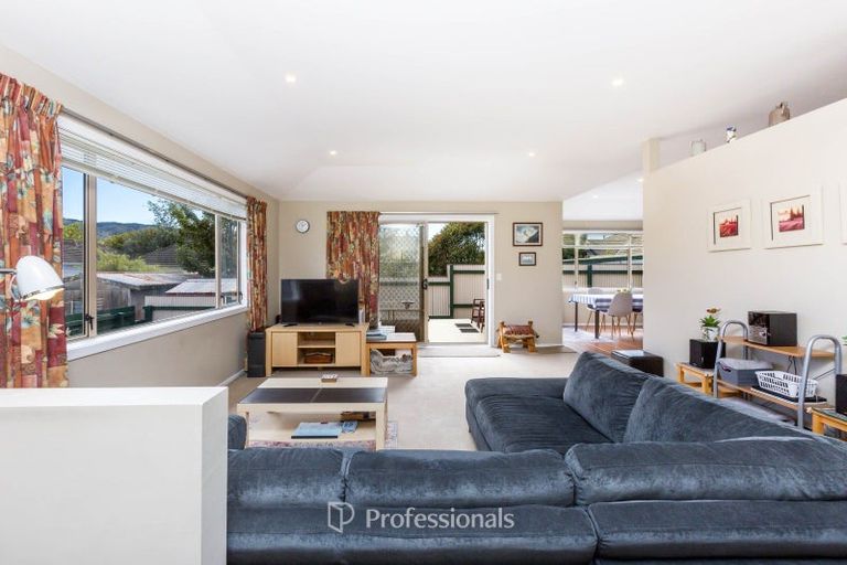 Photo of property in 27b Thackeray Street, Trentham, Upper Hutt, 5018