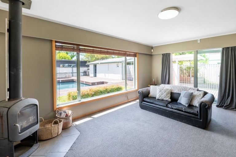 Photo of property in 37 Bettina Road, Fairfield, Hamilton, 3214