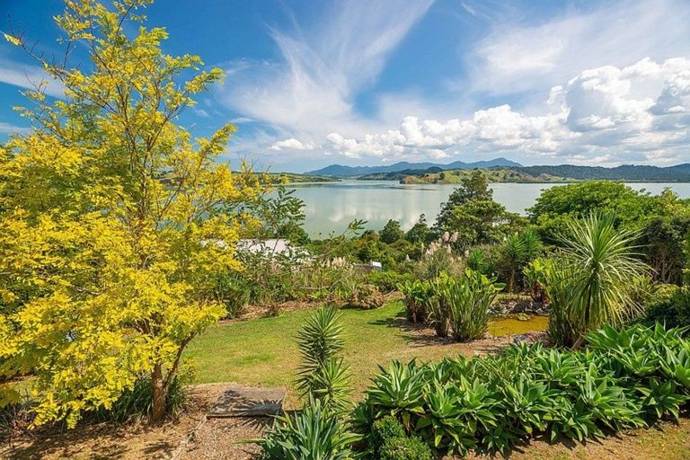 Photo of property in 35 Manning Street, Rawene, Kaikohe, 0473